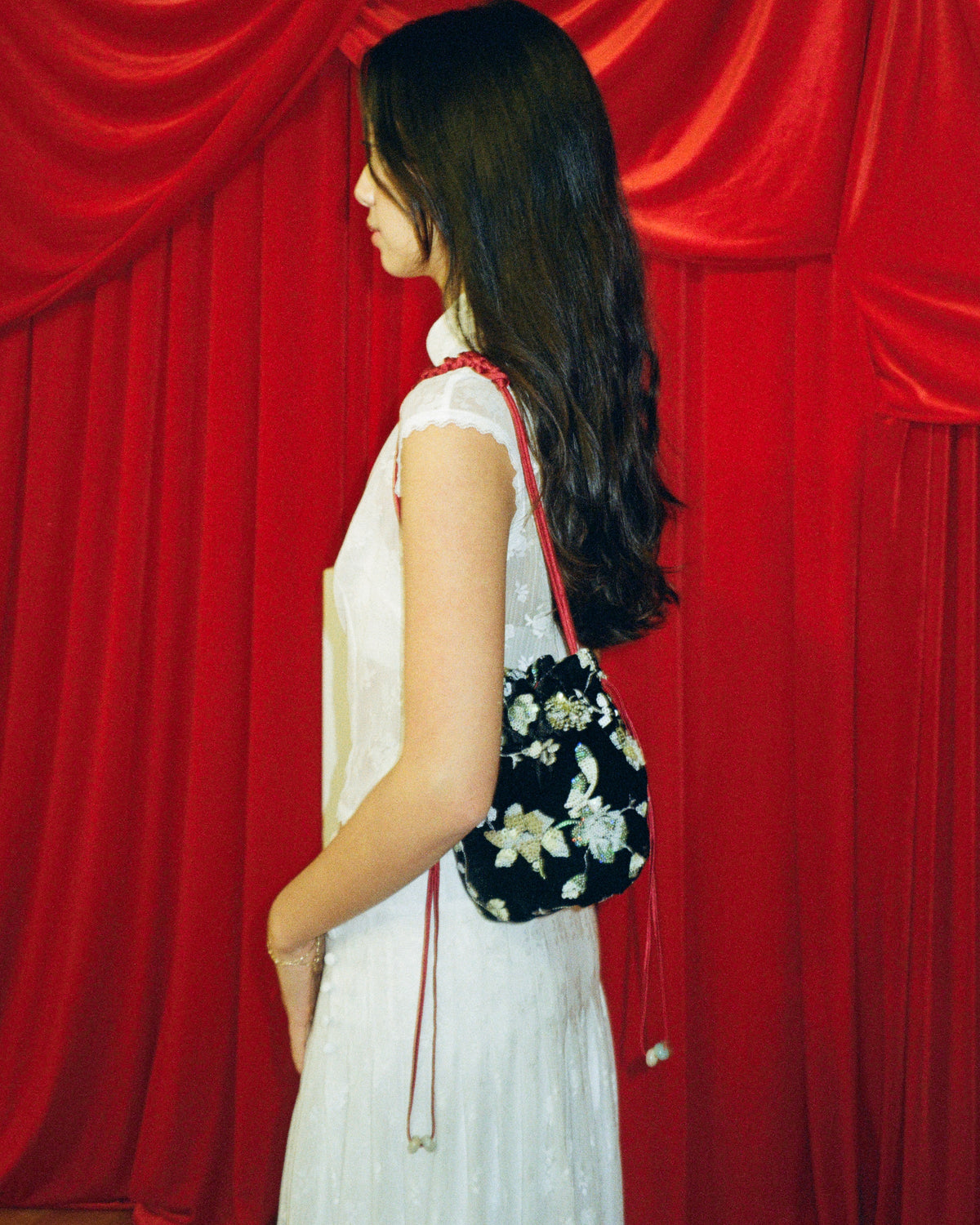 Lotus Pouch